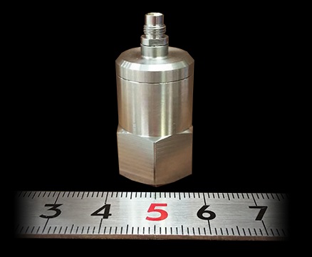 超小型振動ピックアップ（センサ）「VP-8021A」