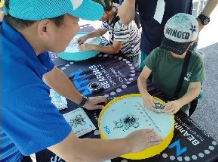 NTN NTN 回る学校:外輪、内輪、保持器、ボールを組み合わせてベアリングの組み立てを体験できる。初めてベアリングを見る人も、ベアリングの構造や仕組みについて楽しく学べる bmt ベアリング&モーション・テック