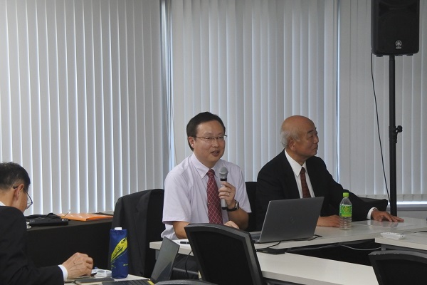 日本滑り軸受標準化協議会 第38回総会 ISO/TC123平軸受国内委員会とPBSAの活動報告を行う橋爪氏　bmt ベアリング＆モーション・テック