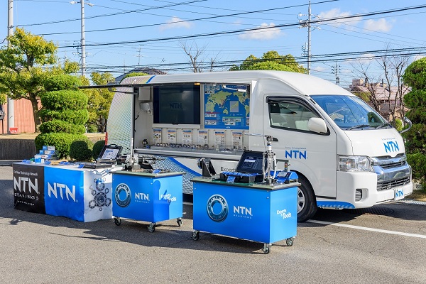 NTN　TOJ2024　テクニカル・サービスカーを使用して「NTN 回る学校」を開催　bmt　ベアリング＆モーション・テック