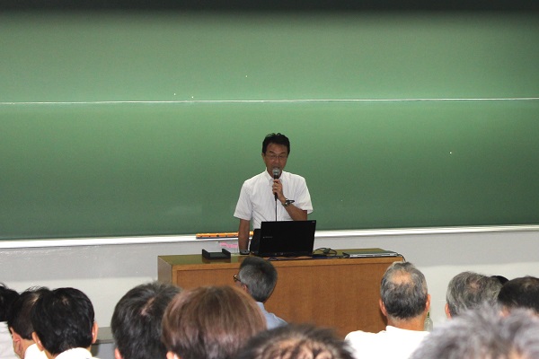 TRAMI　第7回産学連携講座　講演する金子氏　bmt　ベアリング＆モーション・テック