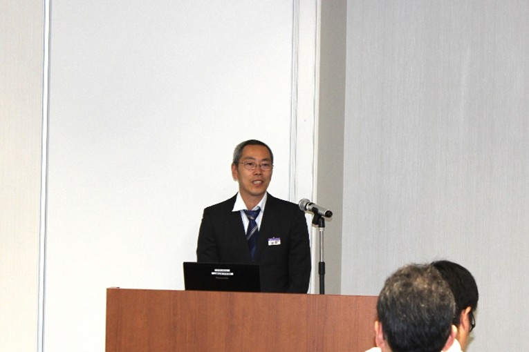 ニッペコ 第2回トライボロジー技術セミナー 講演する鈴村氏 bmt ベアリング&モーション・テック