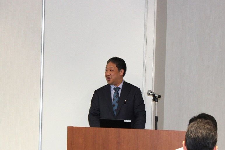 ニッペコ 第2回トライボロジー技術セミナー 講演する和田山氏 bmt ベアリング&モーション・テック