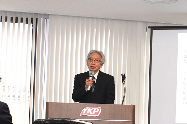 PBSA総会　第42回　挨拶する濵﨑会長　bmt　ベアリング＆モーション・テック