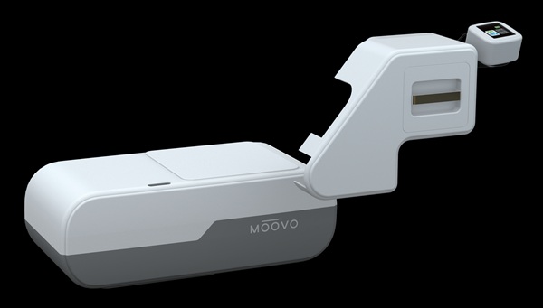 日本精工　慶応義塾大学病院におけるMOOVO™を装着したストレッチャーと、同院およびNSK関係者　bmt　ベアリング＆モーション・テック